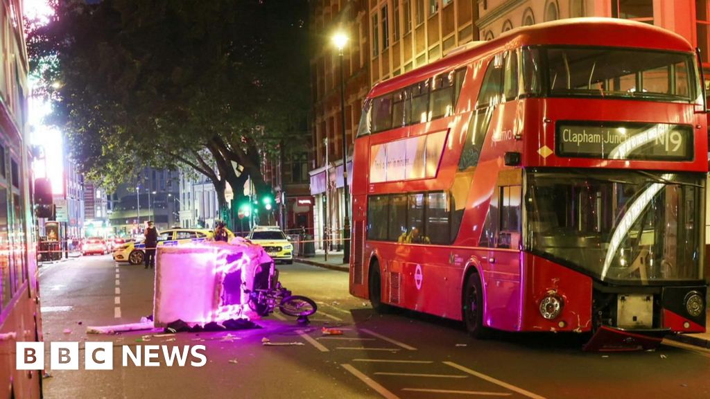 Pedicab in head-on bus crash was 'stolen'