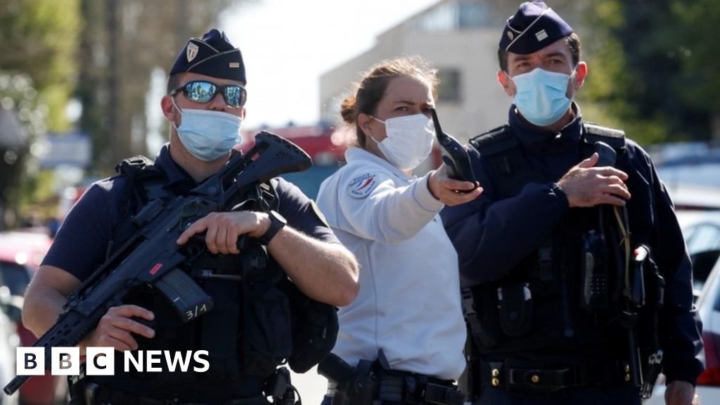 French police station stabbing: Terror inquiry into Rambouillet knife attack