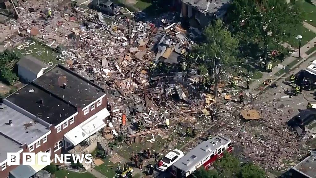 Gas explosion destroys Baltimore homes