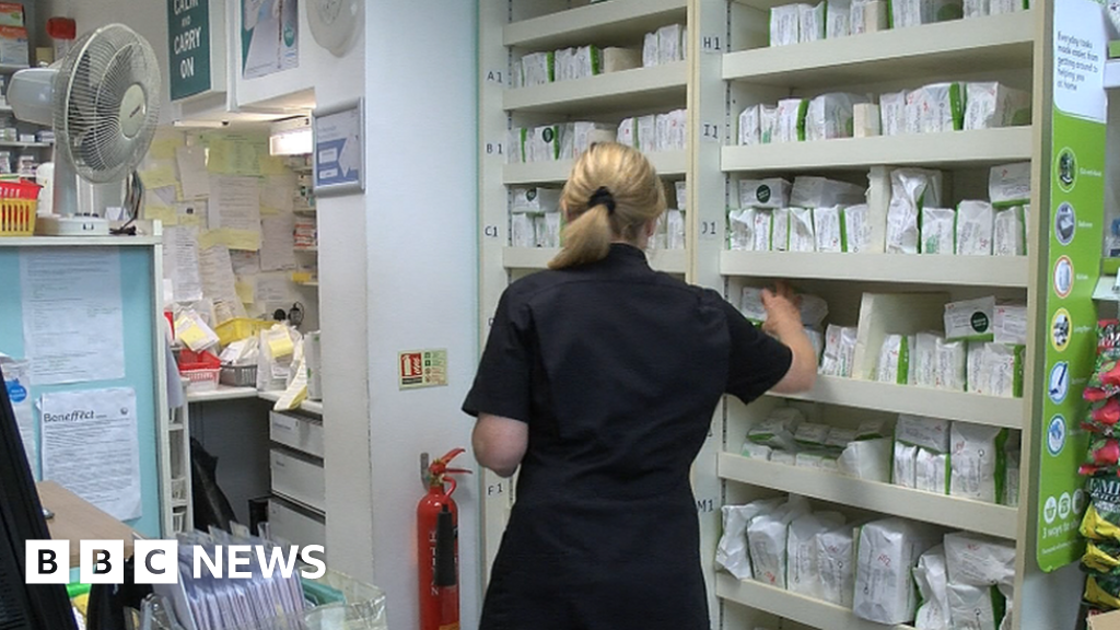 Pharmacy given first Manx medicinal cannabis dispensing licence