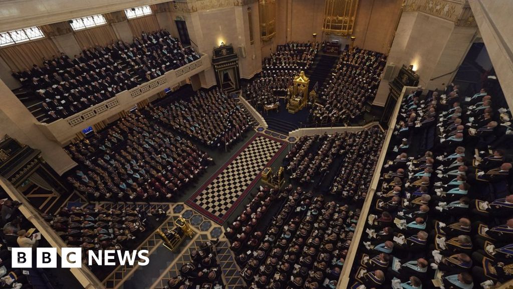 Freemasons Accept Transgender Women Who Joined As Men - BBC News