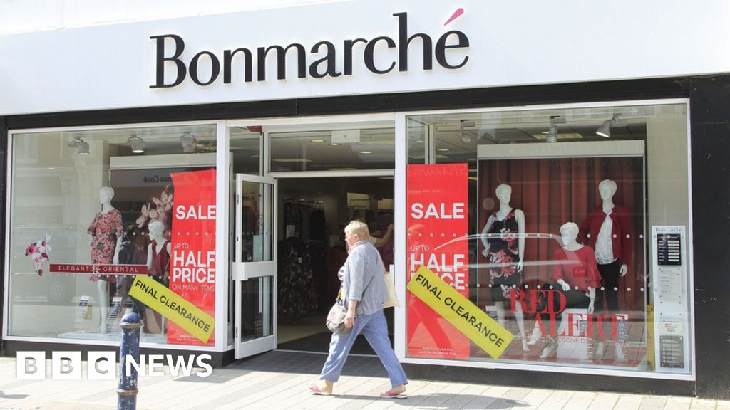 Bonmarché collapses into administration - BBC News