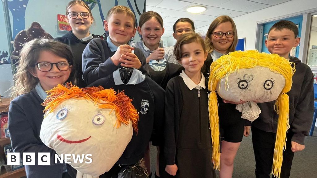 Anlaby school's missing scarecrow found torn in two - BBC News