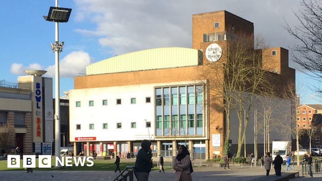 Luton Council commissions firm to promote town as filming location BBC News