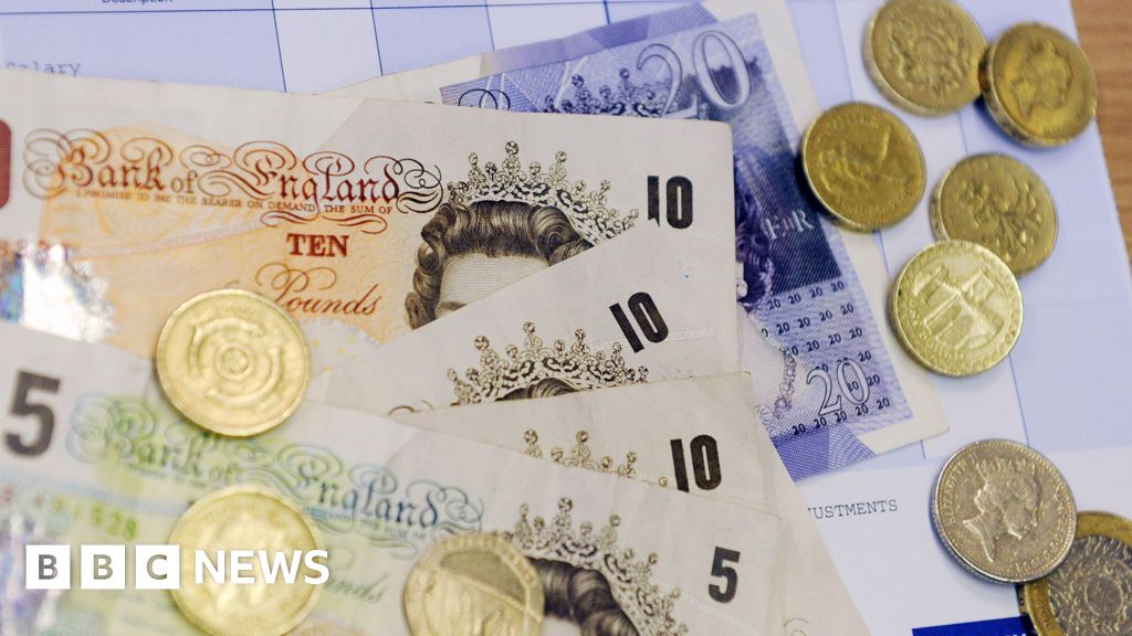 Government Criticised As Jersey Minimum Wage Not Rising In 2024 BBC News   13c582f0 9ff1 11ee 8978 C7a72abd045f 