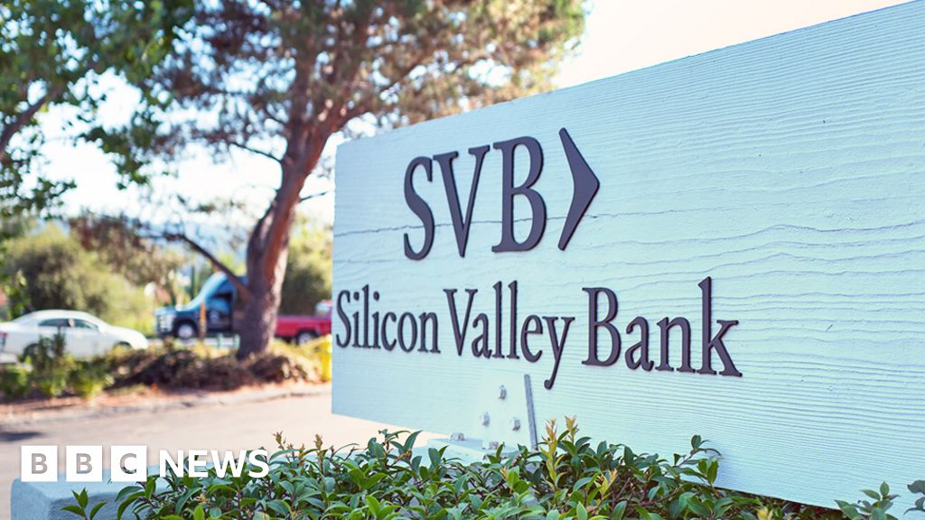 The fall in Silicon Valley Bank stock hammers financial stocks