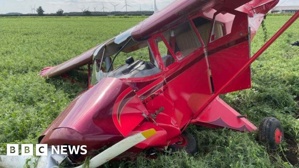 Beverley plane crash blamed on 'turbulence' from wind farm