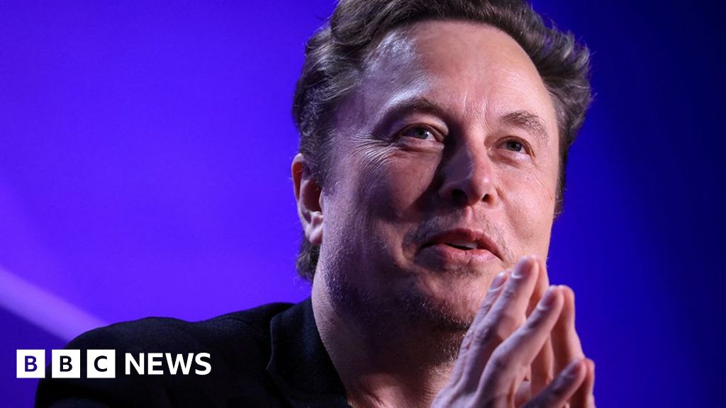 Акционерите на Tesla са подкрепили рекорден пакет от заплати за