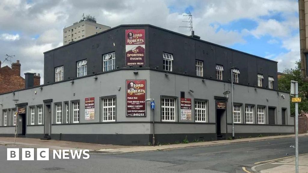 Bob's pub shuts after 125 years