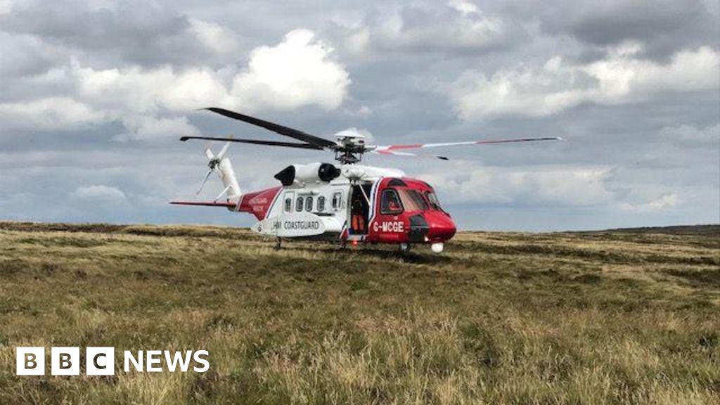 Coastguard Helicopter Rescues Stranded Walkers