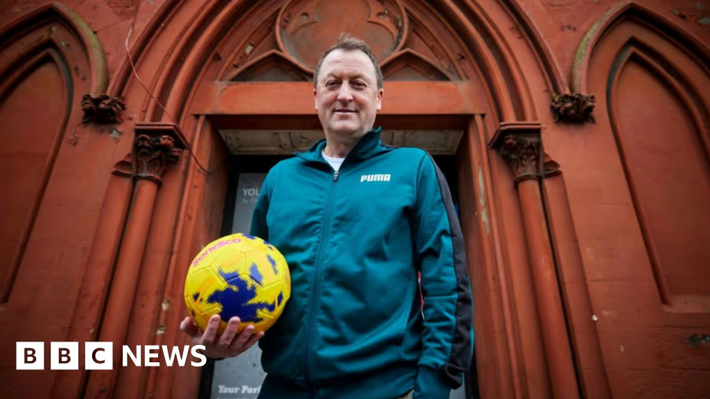 Ex-Everton player changing Merseyside children's lives