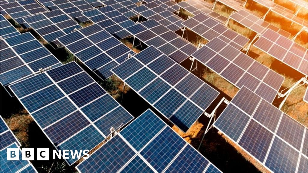 Liverpool John Lennon Airport looks to build solar farm next to runway