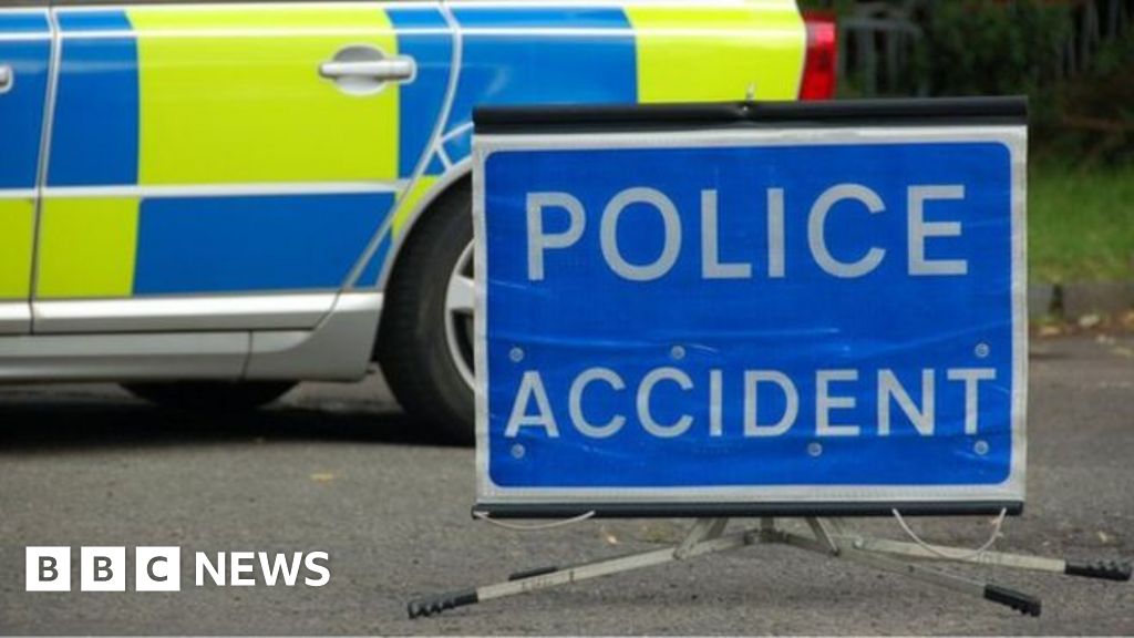 Man dies in twocar crash near Wallingford BBC News