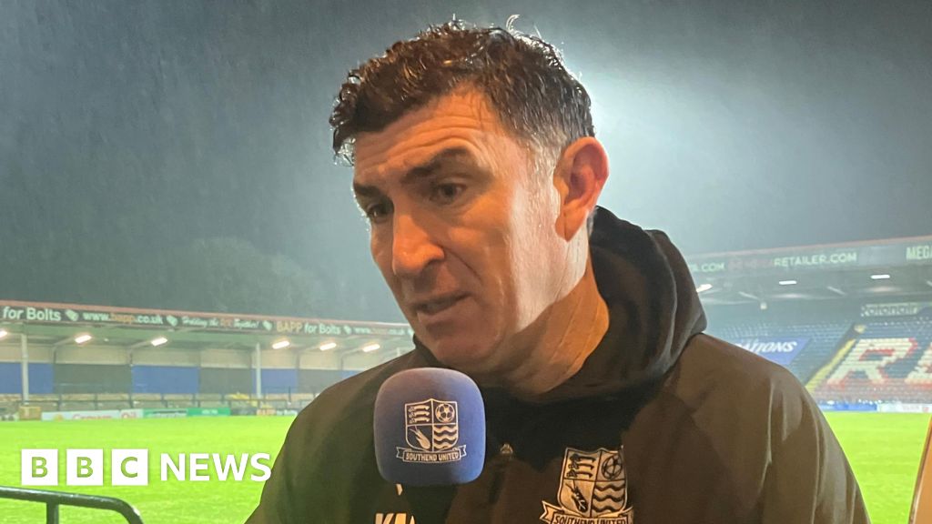 Southend United fans want refund after Rochdale game rained off | Manchester News