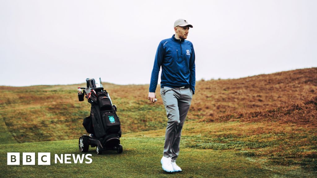 Golfer takes swing at world record