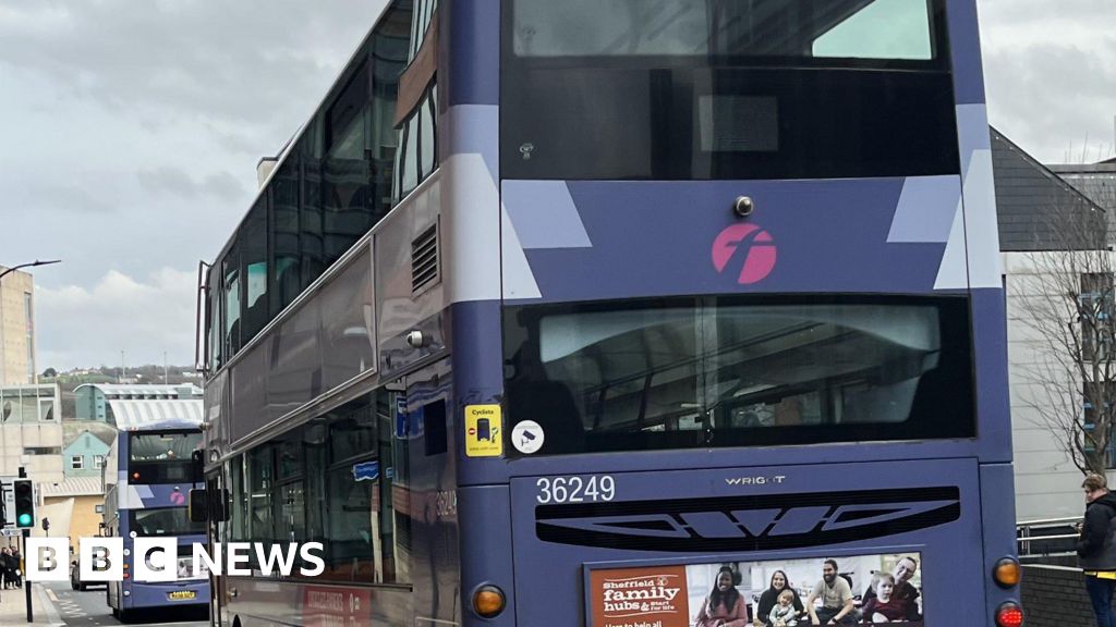 Huddersfield bus drivers strike paused after pay negotiations