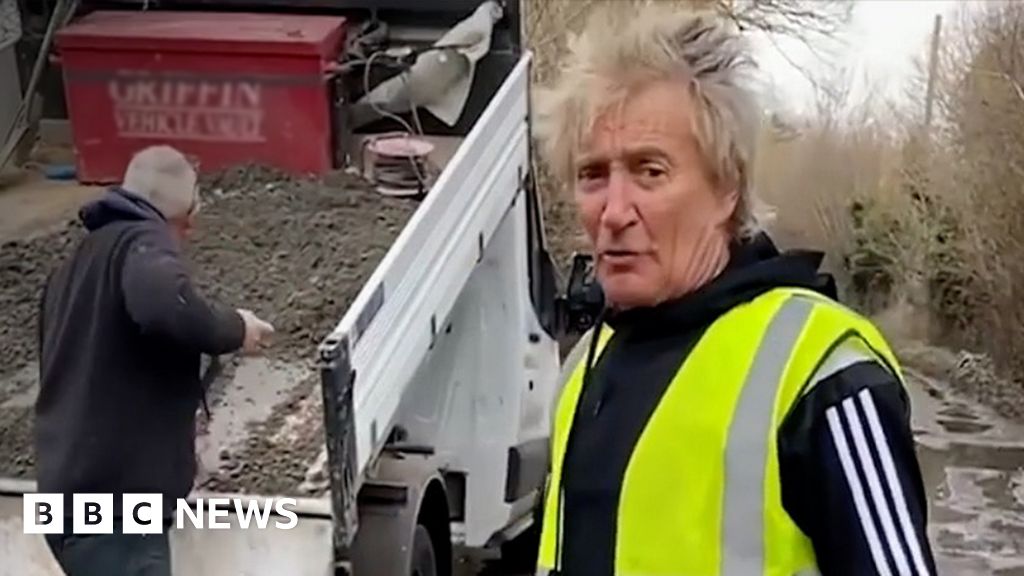 Potholes near Sir Rod Stewart's Essex home to be fixed in April