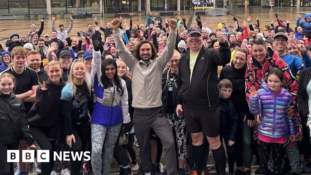 Hundreds turn out in Salford for Joe Wicks 5k