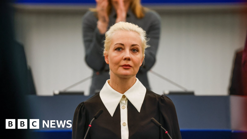 Российский суд вынес решение об аресте Юлии Навальной.