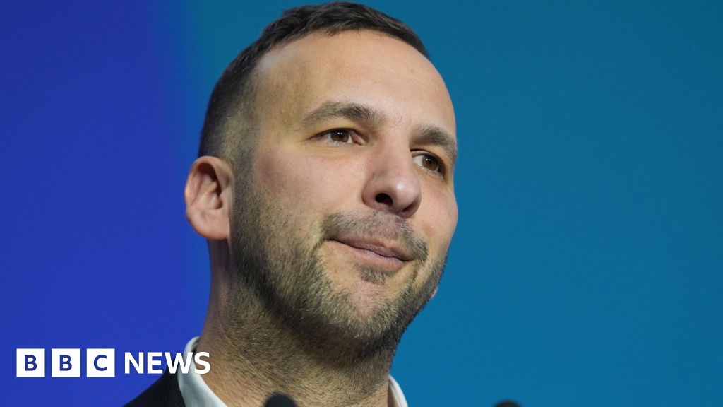 Met chief defends knife attack officers after criticism from Zack Polanski
