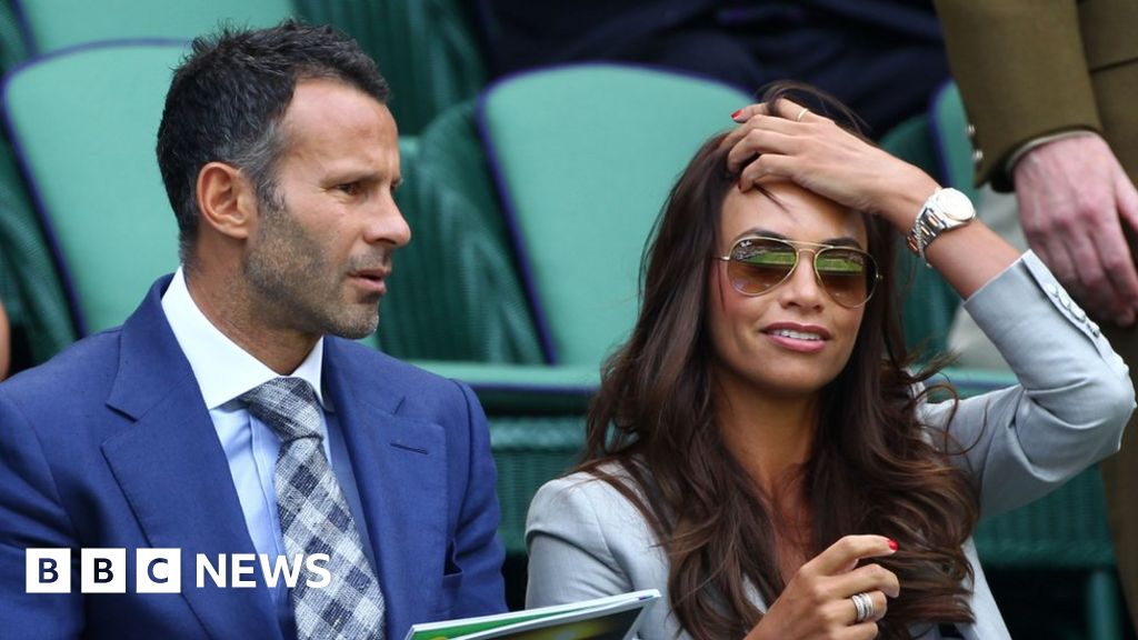 Ryan Giggs and wife Stacey divorce after 10 ye image