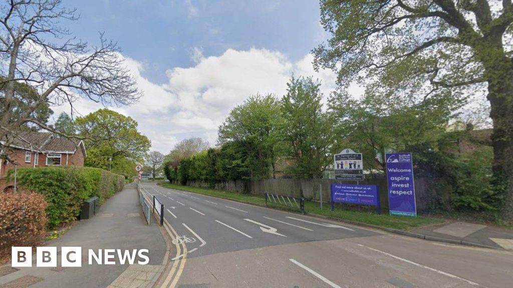 Solihull college goes into lockdown over nearby knife incident