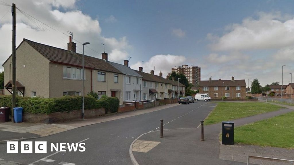 Kirkby stabbing Man dies despite effort to resuscitate him BBC News