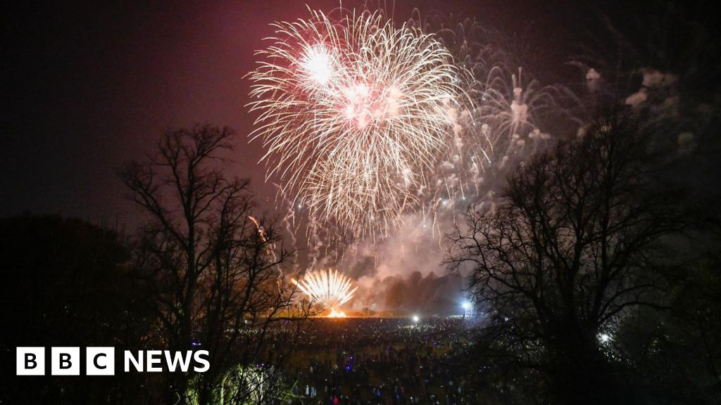 Thousands expected at food festival fireworks