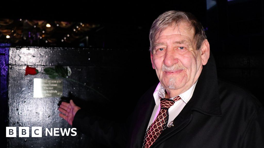 Man, 80, returns to Coalville nightclub where he met late wife