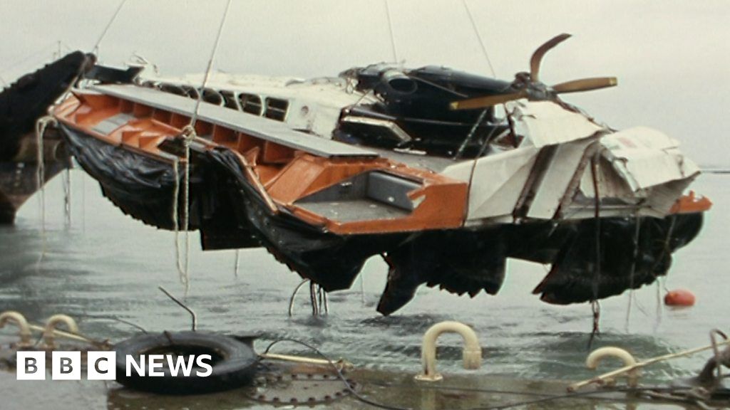 Hovercraft capsize disaster off Hampshire coast recalled 50 years on