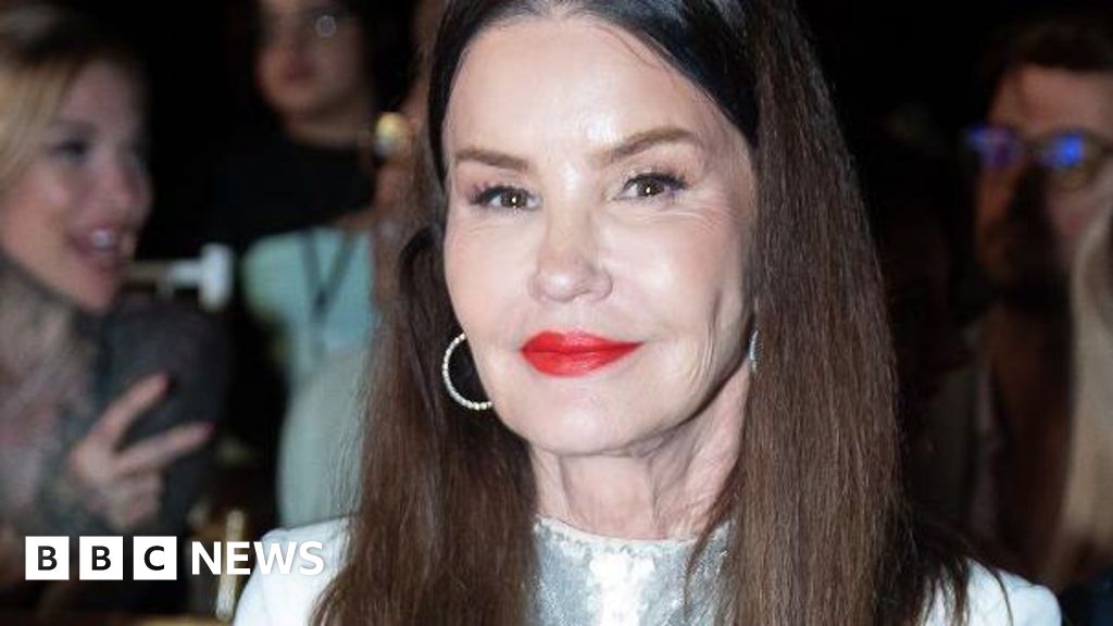 Janice Dickinson sues ITV over I'm a Celebrity fall