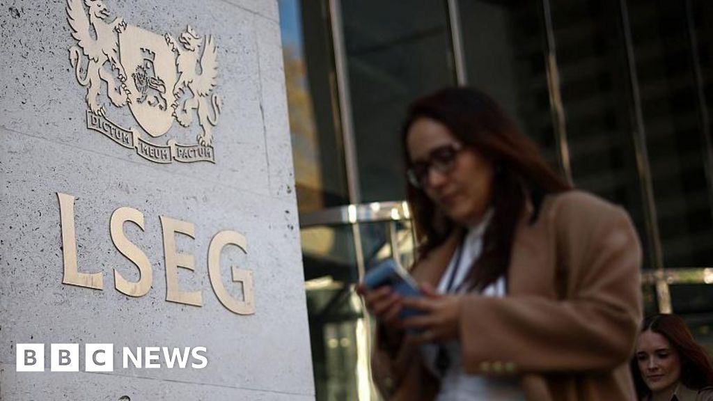 Action needed to halt exodus of firms leaving UK, says CBI