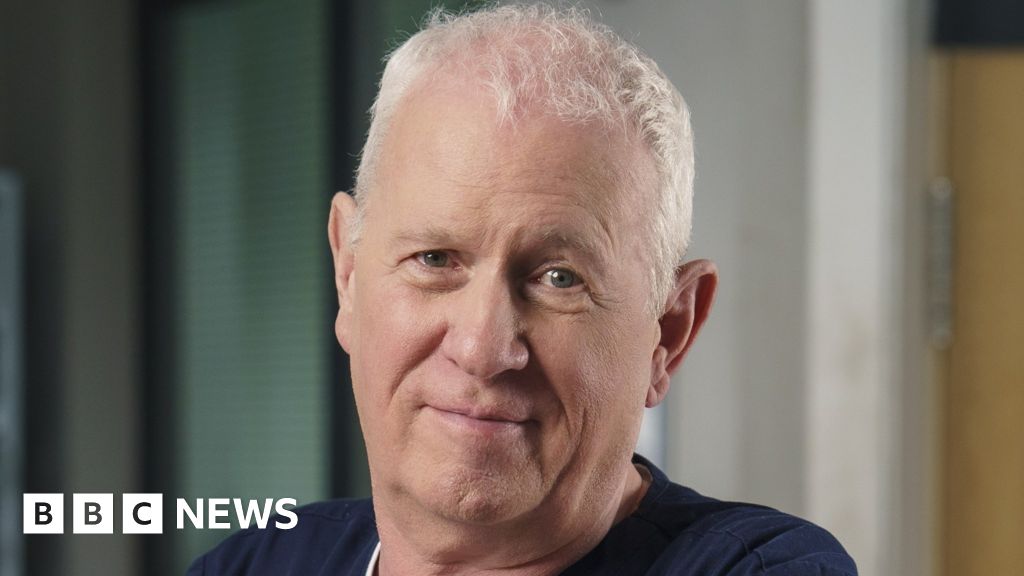 Derek Thompson: Charlie Fairhead of Casualty leaves after 37 years