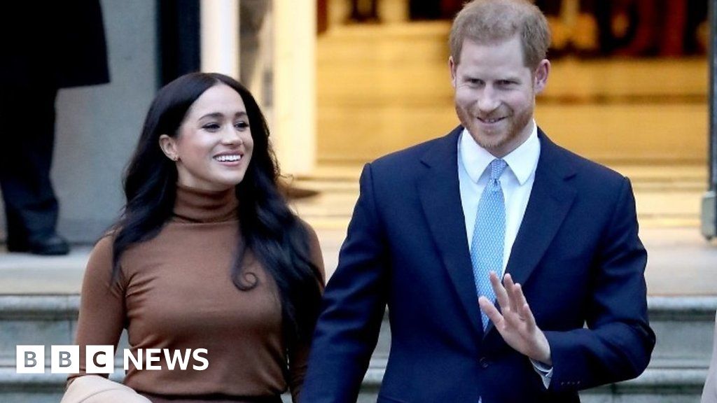 Harry And Meghan Breaking Down The Queens Statement Bbc News 