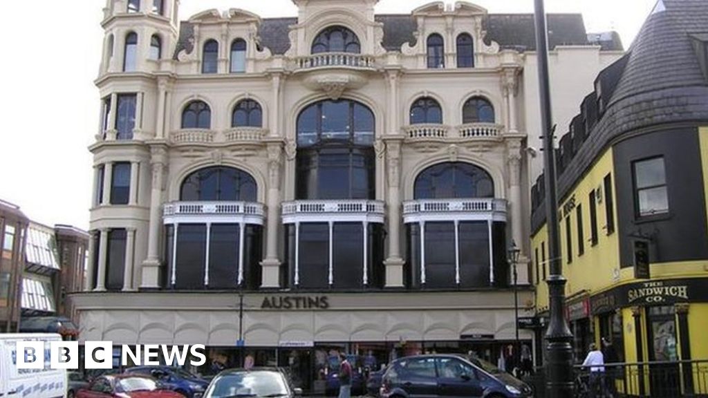 Austins Derry Department Store Closes After Company Goes Into