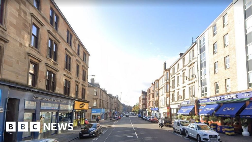 Pedestrian Dies After Being Hit By Lorry In Glasgow