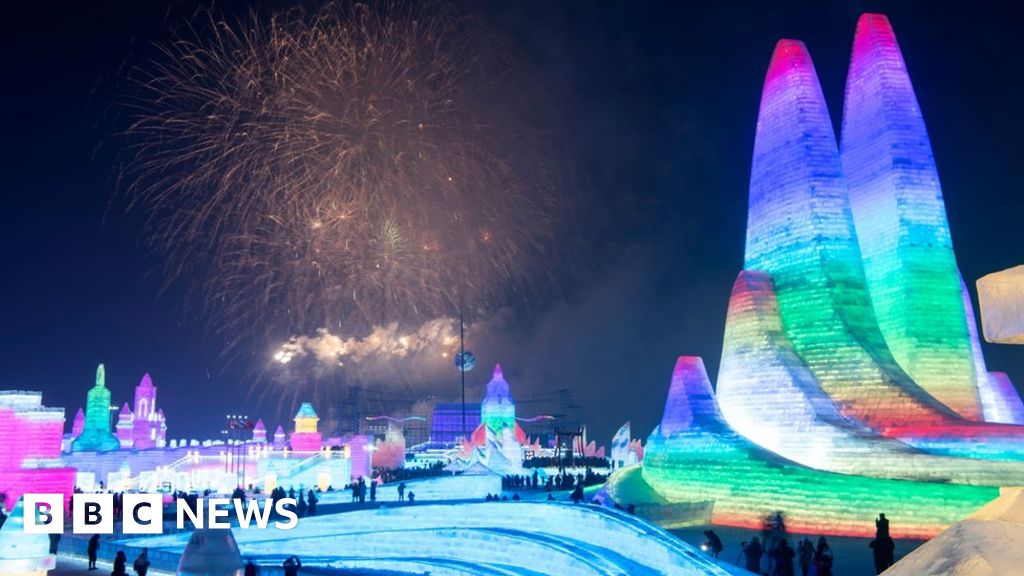 Stunning ice sculptures at Chinese festival