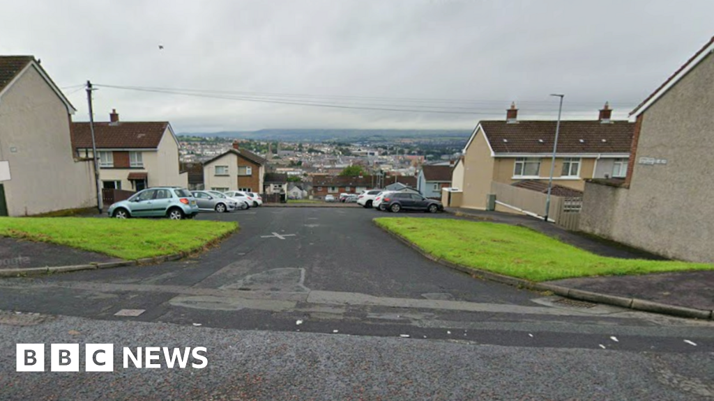 Viable Pipe Bomb Found After Car Pursuit, Two Arrested in Co Armagh