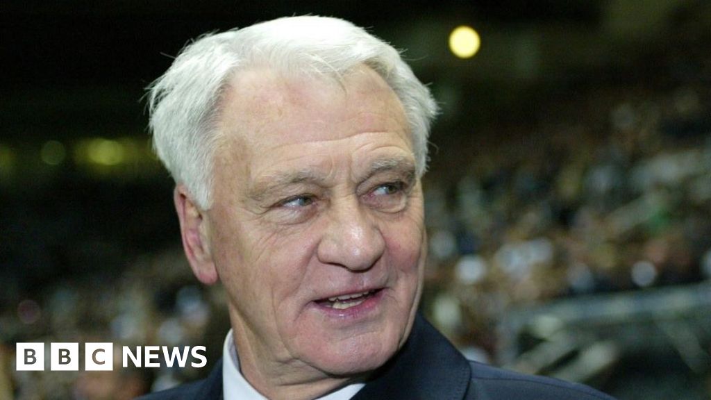 Ipswich Town fans plan to celebrate Sir Bobby Robson's 90th birthday