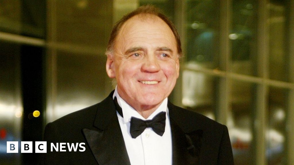 Downfall's Hitler actor Bruno Ganz dies