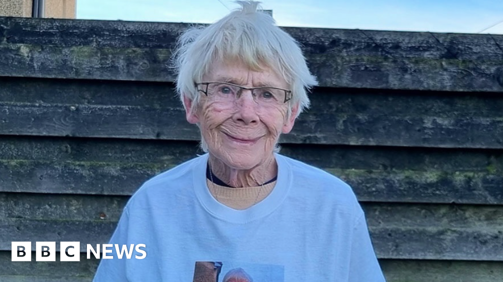 Tributes to TikTok star gaming gran who died aged 78