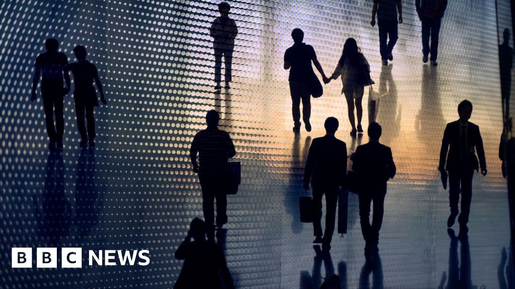 US created 911,000 fewer jobs than thought in year to March