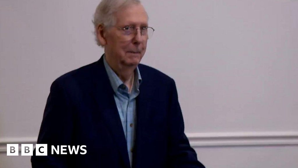 Republican McConnell freezes at press event for second time