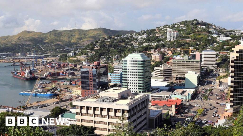 Papua New Guinea: Unpaid tax delays Chinese gift to army - BBC News