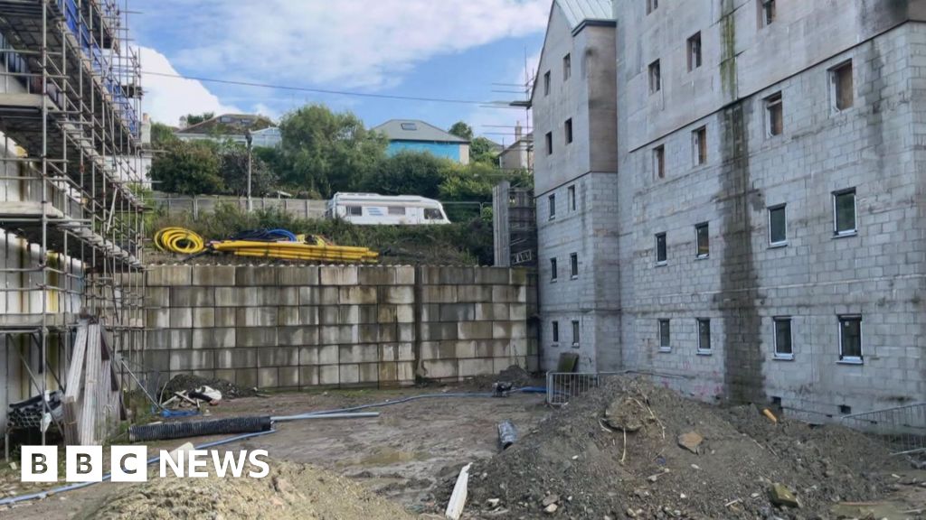 Anger and frustration in Hayle as development remains unfinished