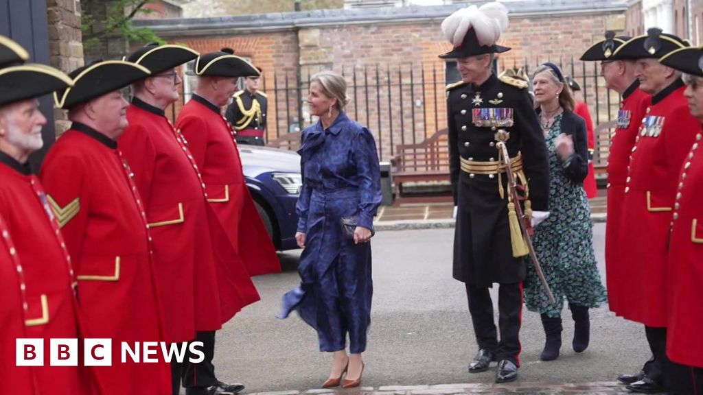 Duchess opens veterans' support centre in Chelsea