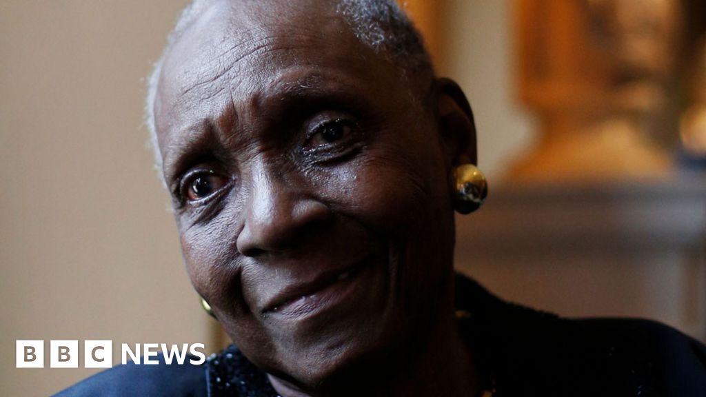 Author Conde wins alternative Nobel Prize