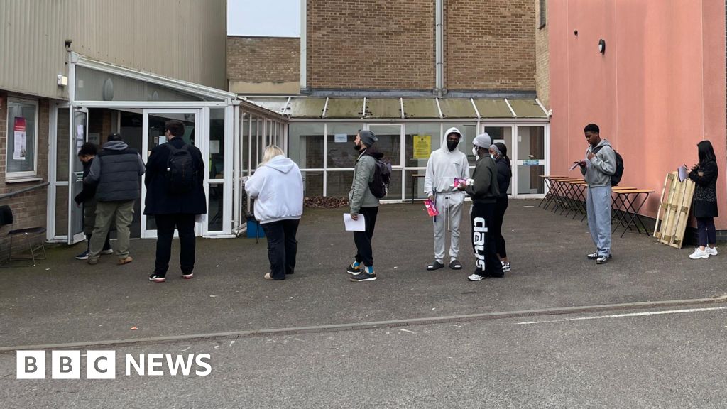 Kent meningitis outbreak passed its peak, says UKHSA