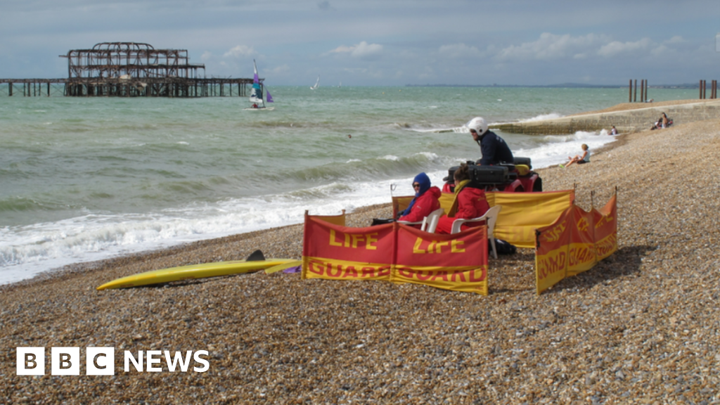 Brighton and Hove Council recruiting more lifeguards