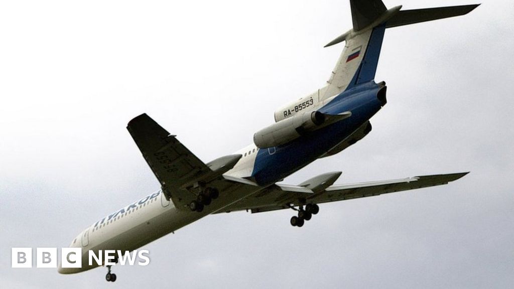 Russian plane crash: What we know - BBC News